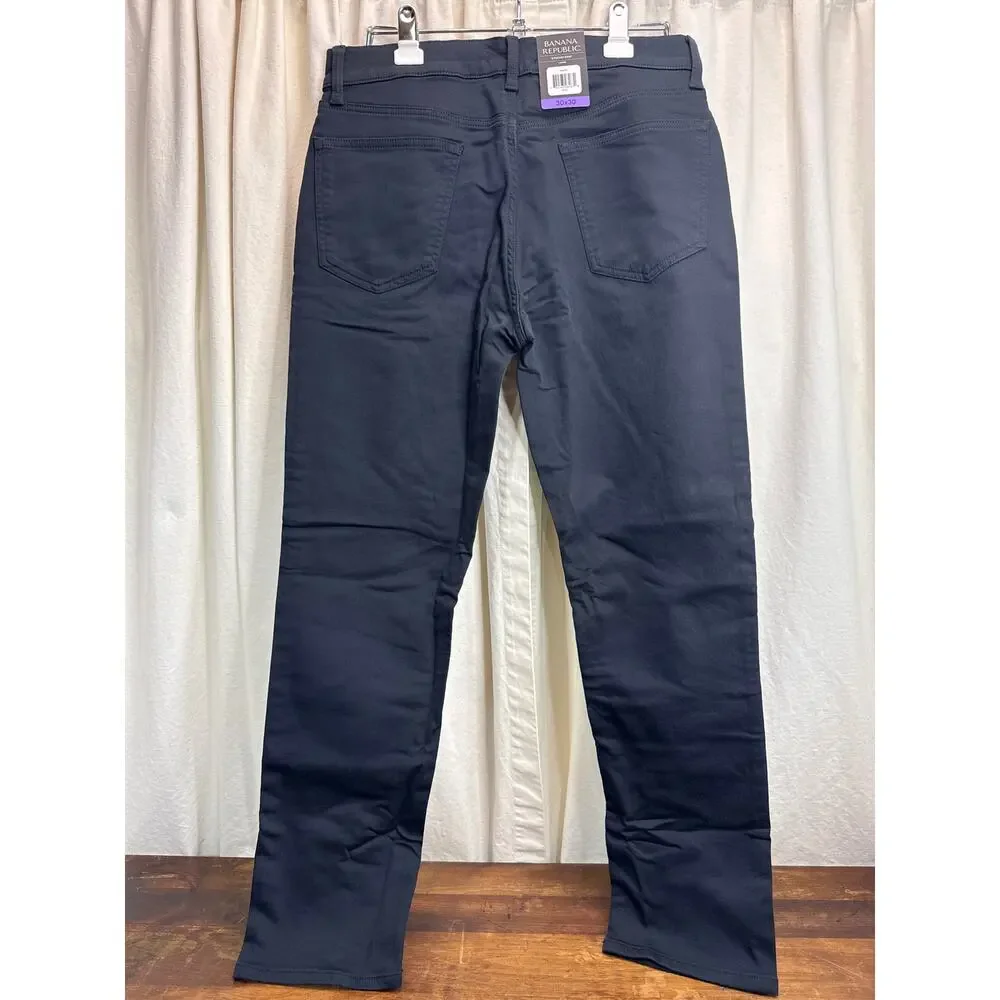 Banana Republic NWT Black 5-Pocket Slim Pant Men Size 30x30 (Measuring 30 x 28)